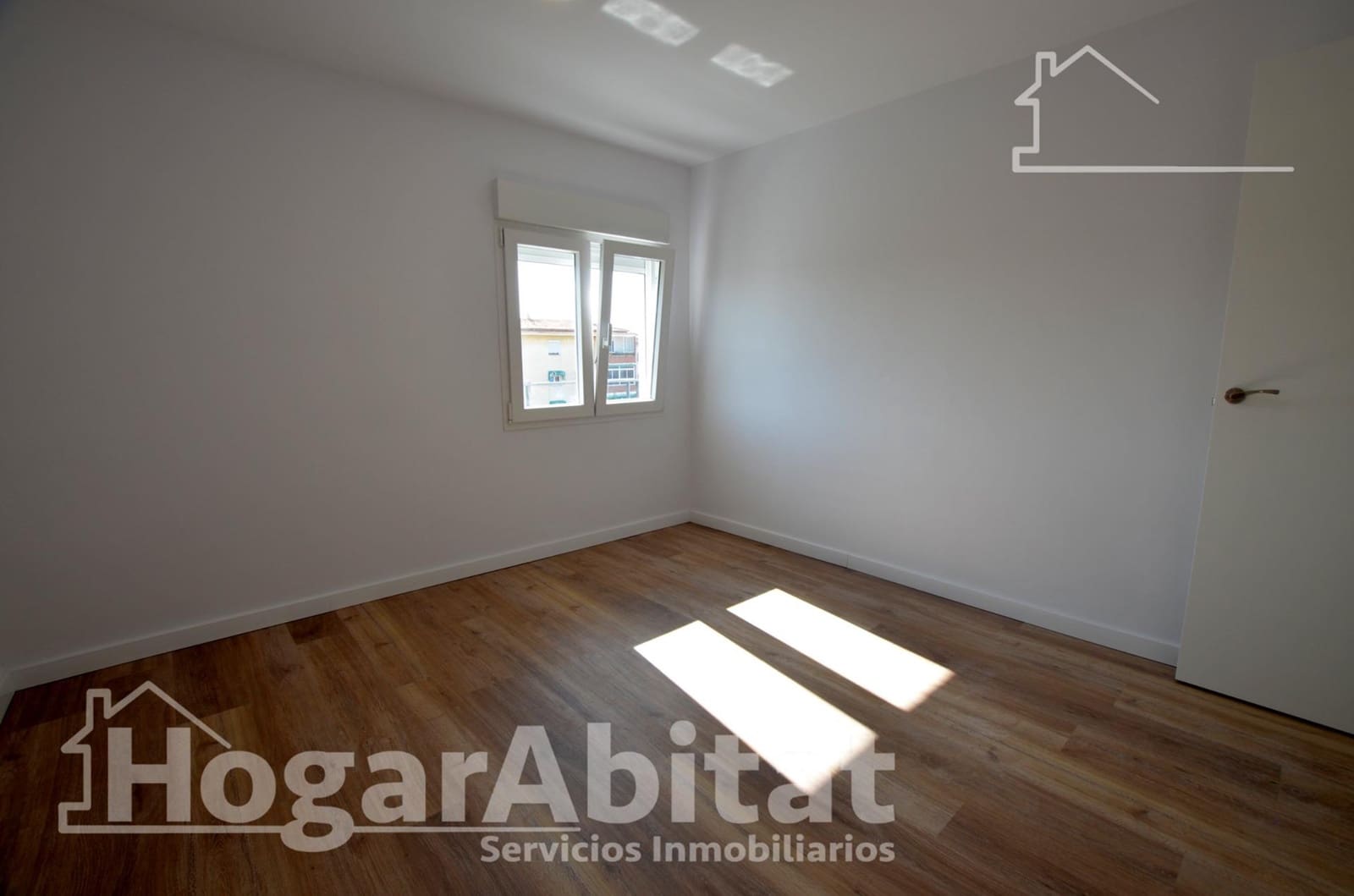 3 sovrum Lägenhet till salu i Alicante stad - 145 000 € (Ref: 9811955)