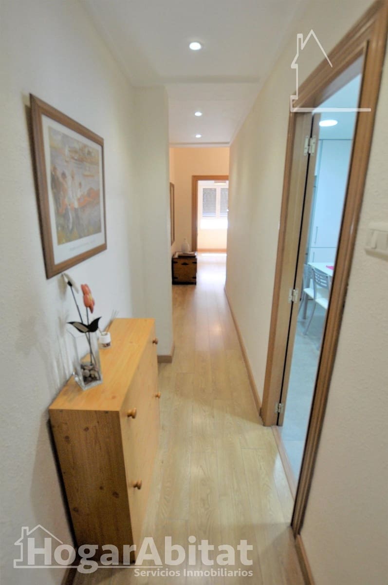 2 soveværelse Lejlighed til salg i Valencia by - € 215.000 (Ref: 9811956)