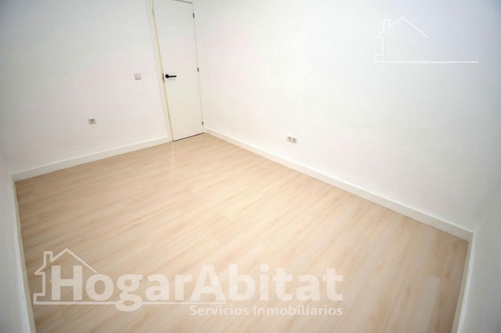 3 bedroom Flat for sale in Burriana / Borriana - € 140,000 (Ref: 9811957)