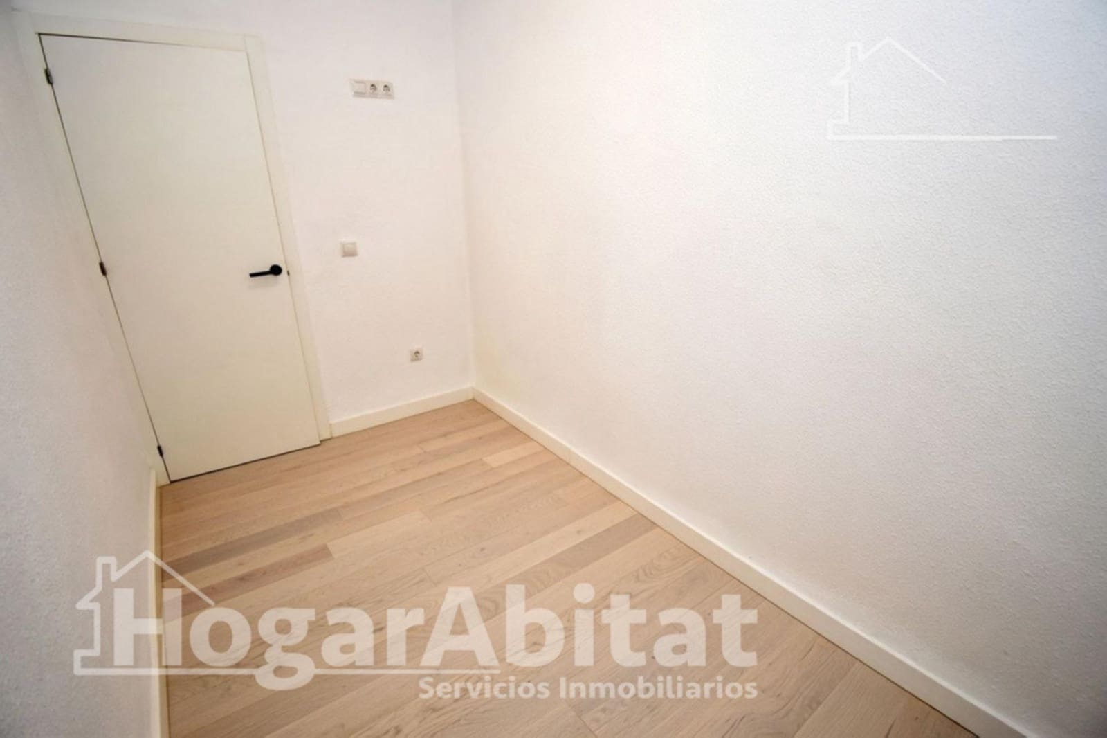 3 bedroom Flat for sale in Burriana / Borriana - € 140,000 (Ref: 9811957)