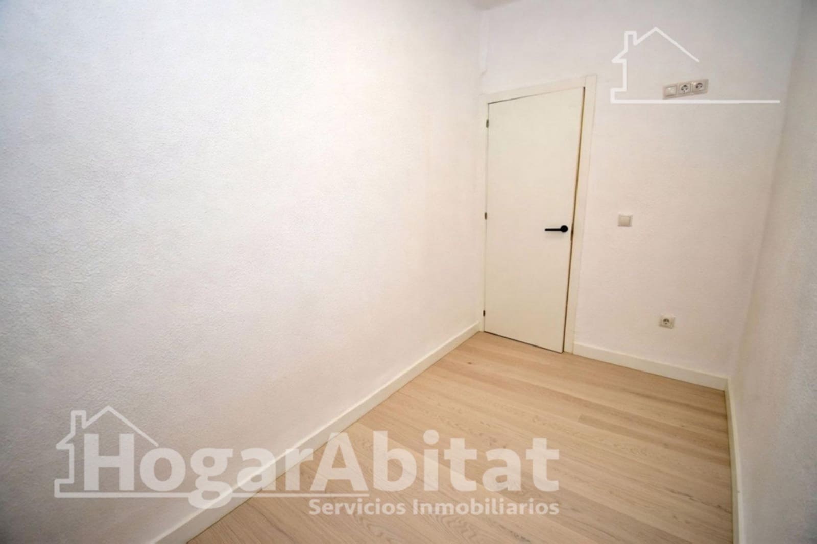 3 bedroom Flat for sale in Burriana / Borriana - € 140,000 (Ref: 9811957)