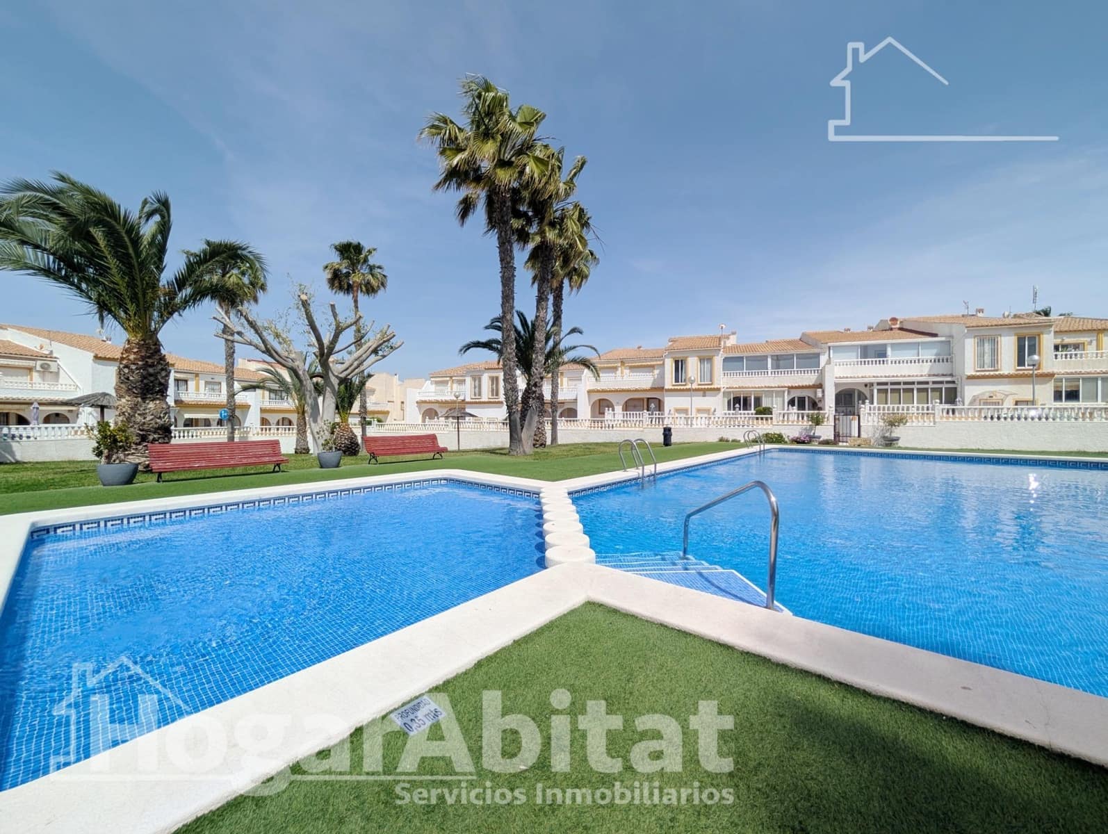 3 quarto Moradia em Banda para venda em Gran Alacant com piscina garagem - 269 900 € (Ref: 9811960)