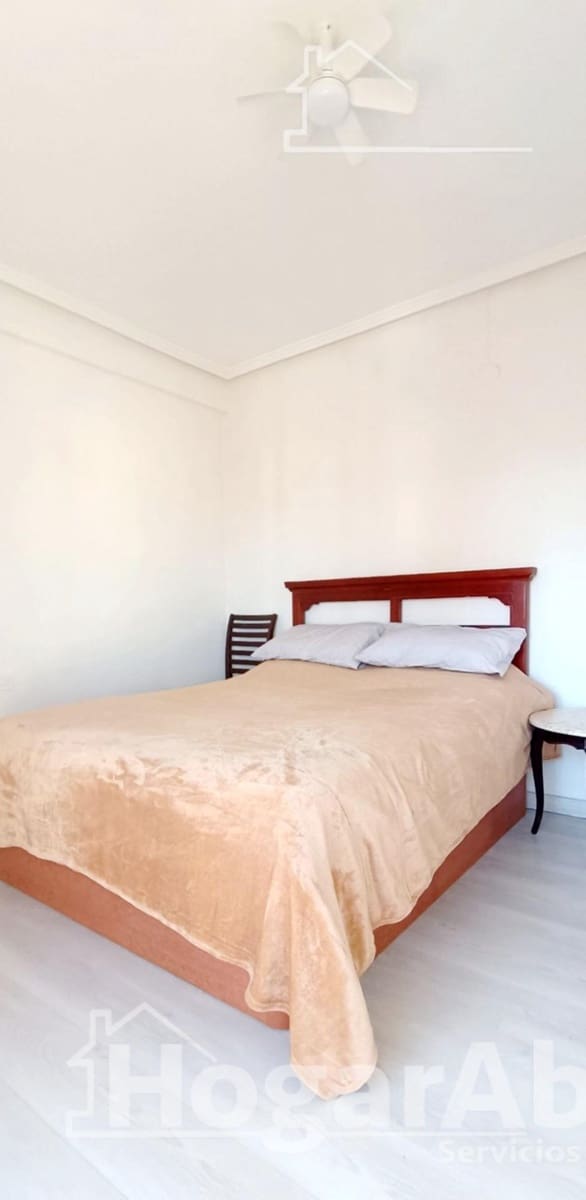 Piso de 3 habitaciones en Alginet en venta con garaje - 170.000 € (Ref: 9811963)