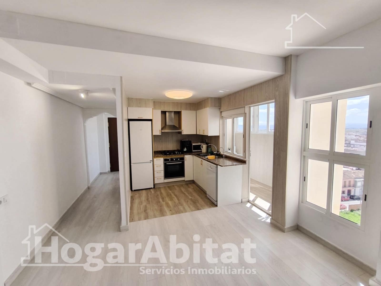 Piso de 3 habitaciones en Alginet en venta con garaje - 170.000 € (Ref: 9811963)
