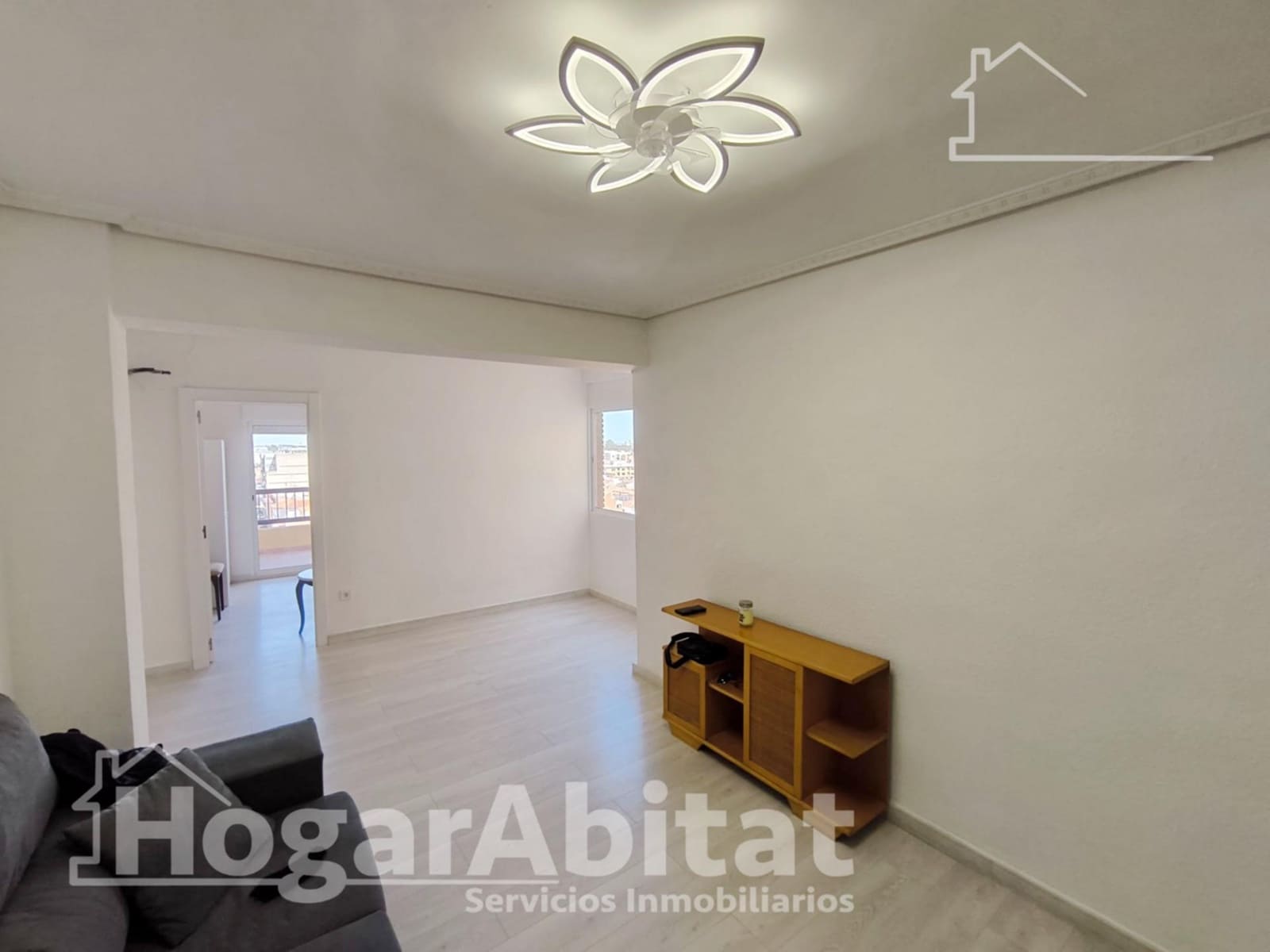 Piso de 3 habitaciones en Alginet en venta con garaje - 170.000 € (Ref: 9811963)