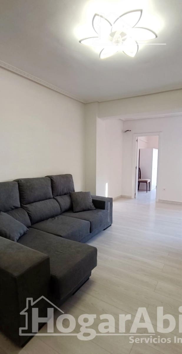 Piso de 3 habitaciones en Alginet en venta con garaje - 170.000 € (Ref: 9811963)