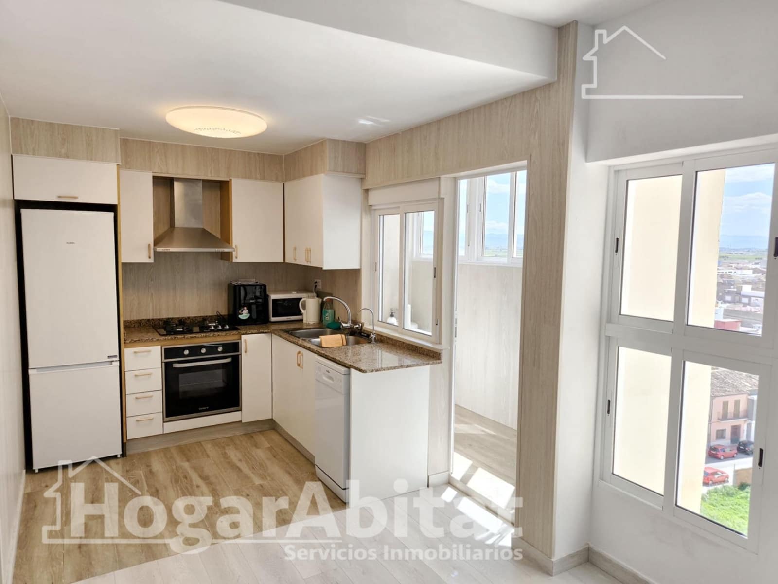 Piso de 3 habitaciones en Alginet en venta con garaje - 170.000 € (Ref: 9811963)