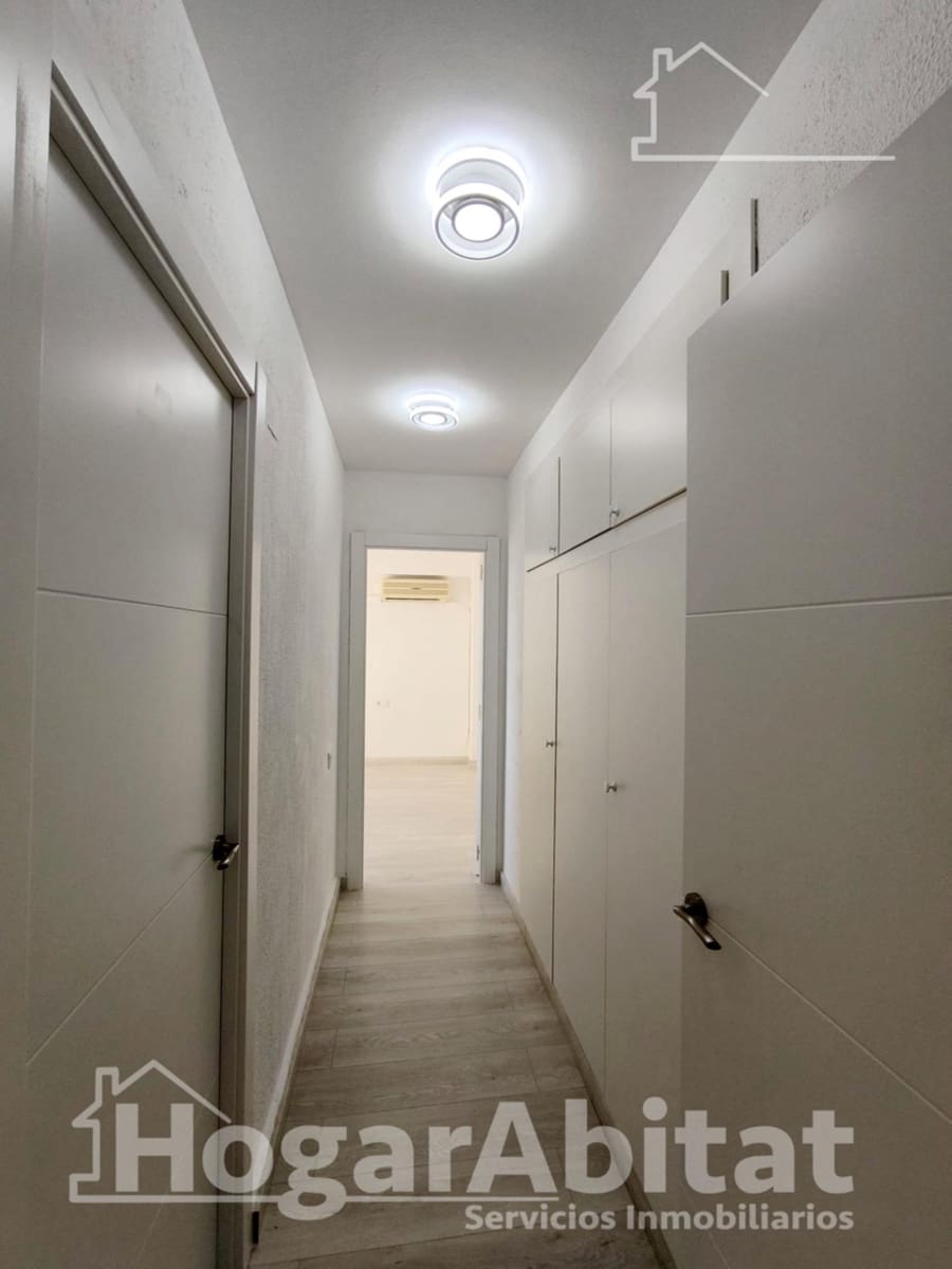 Piso de 3 habitaciones en Alginet en venta con garaje - 170.000 € (Ref: 9811963)