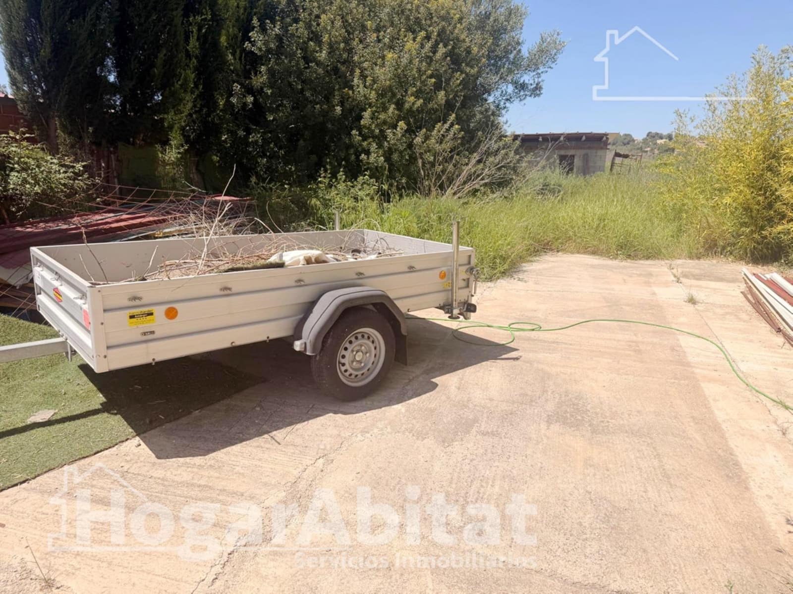 3 slaapkamer Villa te koop in Montserrat met garage - € 80.000 (Ref: 9811965)
