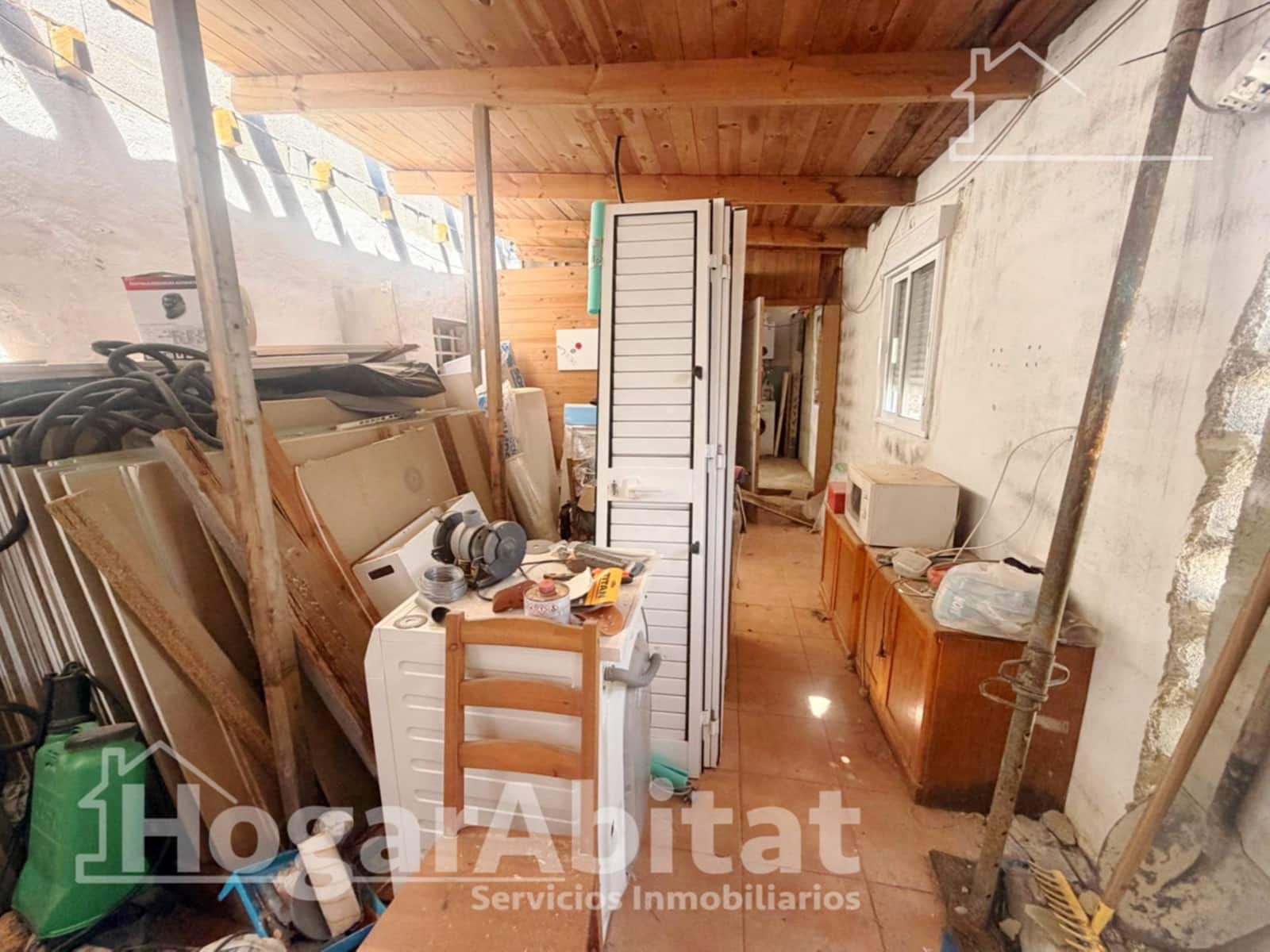3 slaapkamer Villa te koop in Montserrat met garage - € 80.000 (Ref: 9811965)