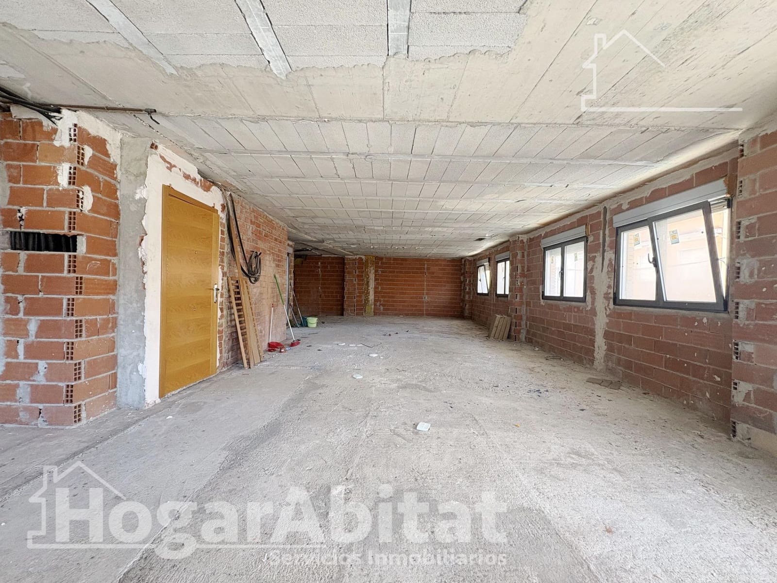 Office for sale in Tavernes de la Valldigna - € 49,000 (Ref: 9815883)