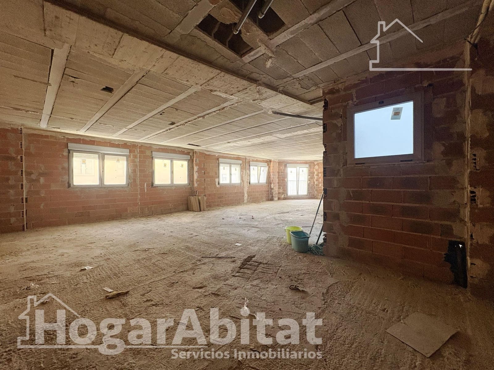 Office for sale in Tavernes de la Valldigna - € 49,000 (Ref: 9815883)