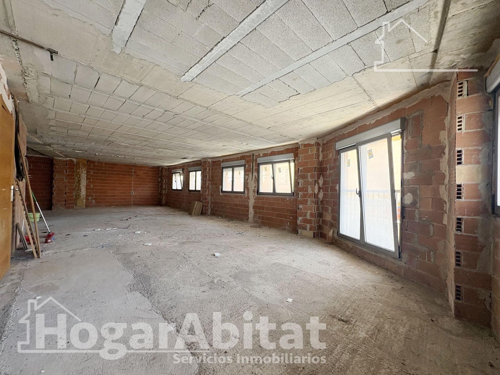 Office for sale in Tavernes de la Valldigna - € 49,000 (Ref: 9815883)