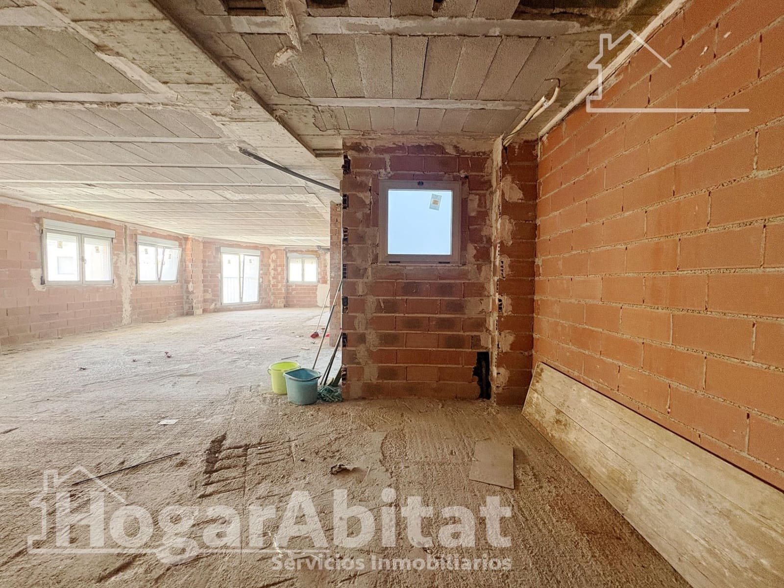 Office for sale in Tavernes de la Valldigna - € 49,000 (Ref: 9815883)