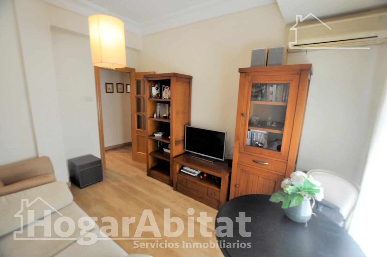 Piso de 2 habitaciones en València ciudad en venta - 215.000 € (Ref: 9815890)