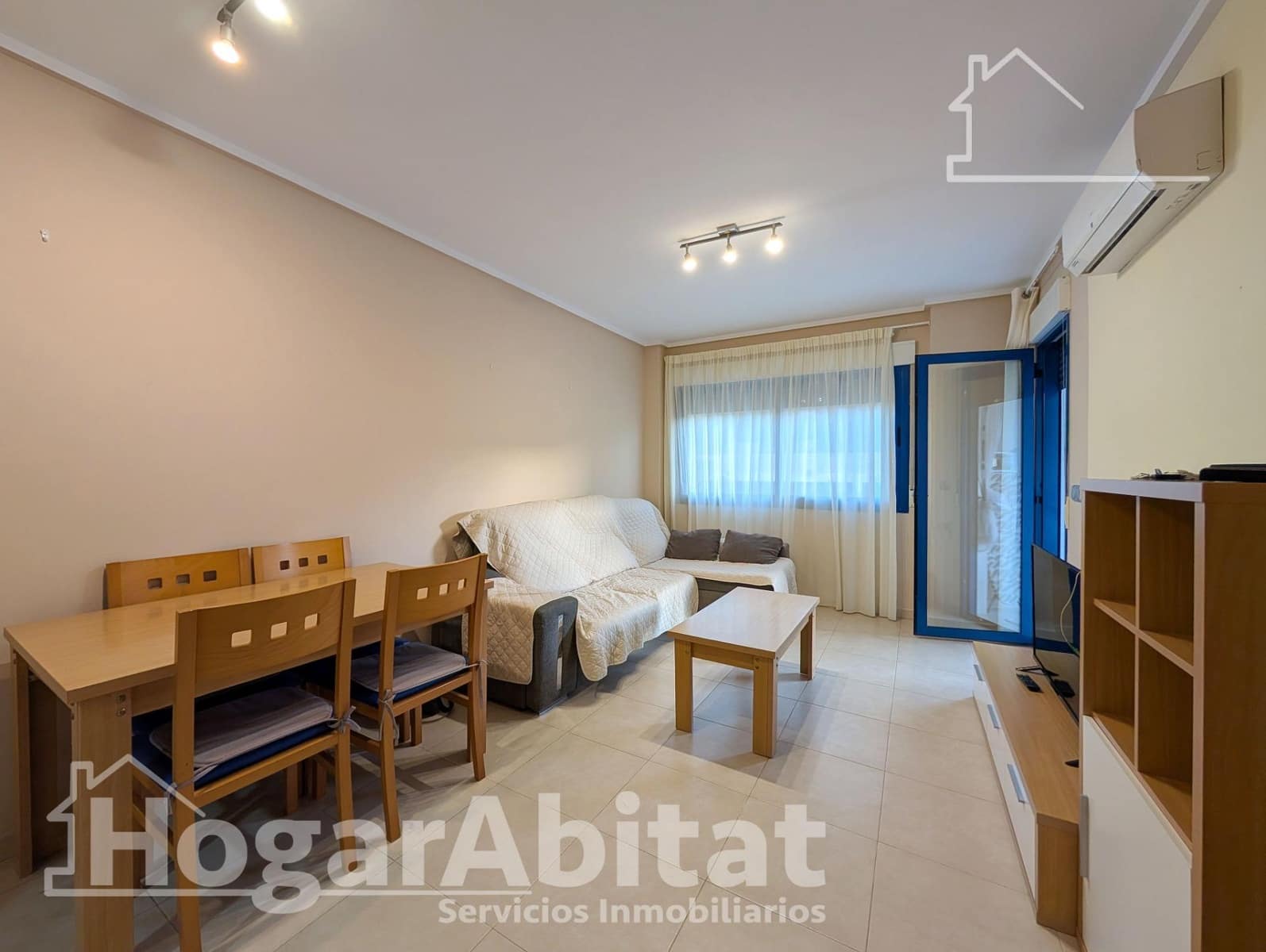 2 soveværelse Lejlighed til salg i Alicante by med swimmingpool garage - € 197.500 (Ref: 9815891)
