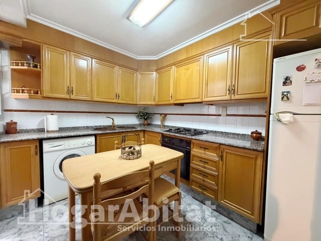Piso de 4 habitaciones en Sagunto / Sagunt en venta - 145.000 € (Ref: 9815893)