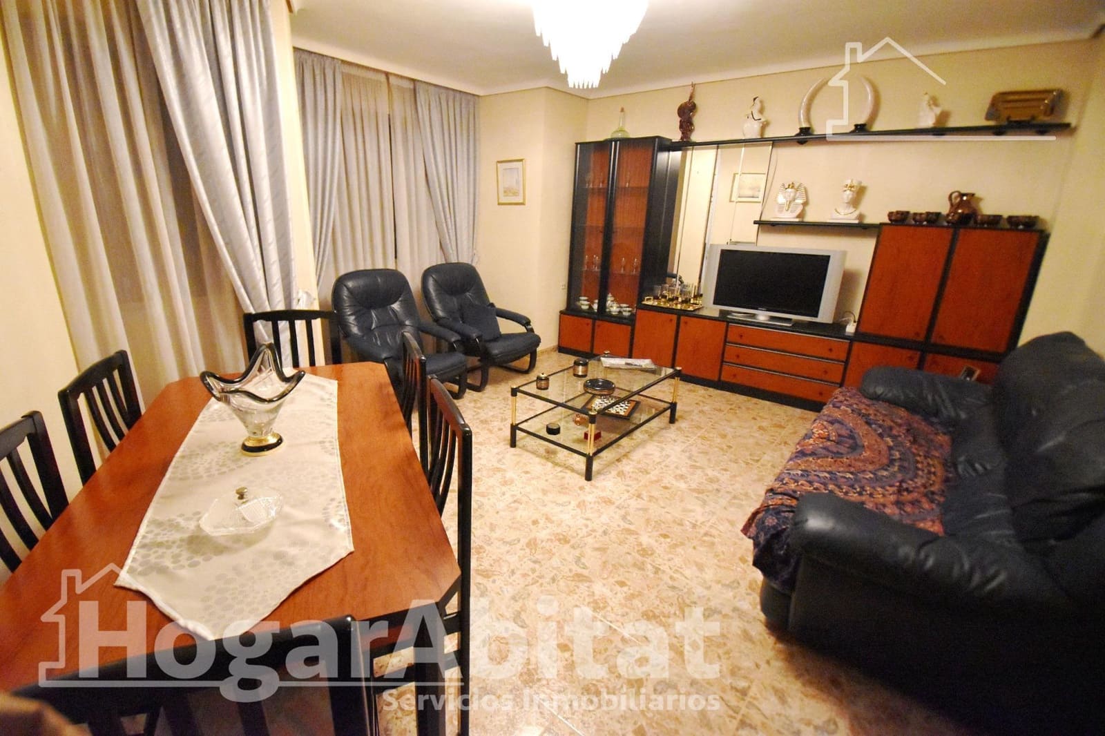 4 bedroom Flat for sale in L'Alcora with garage - € 190,000 (Ref: 9815897)