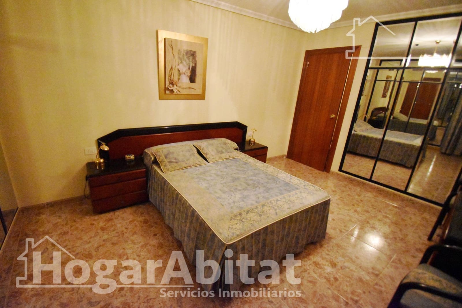 4 bedroom Flat for sale in L'Alcora with garage - € 190,000 (Ref: 9815897)