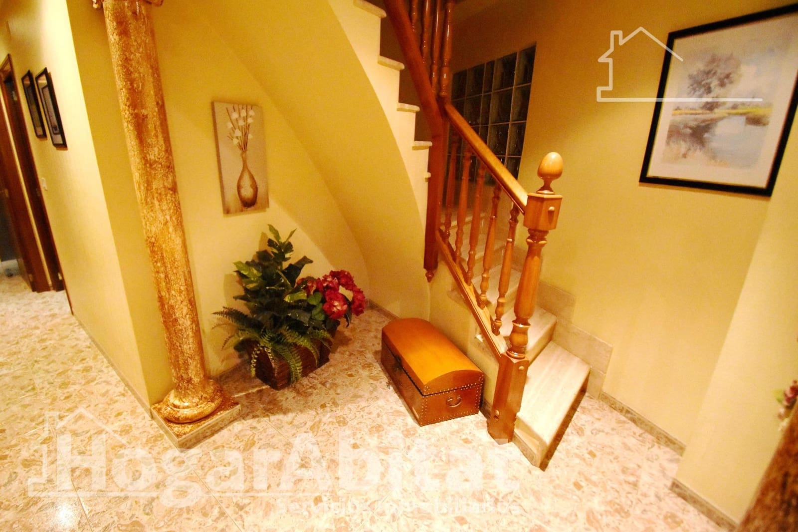 4 bedroom Flat for sale in L'Alcora with garage - € 190,000 (Ref: 9815897)