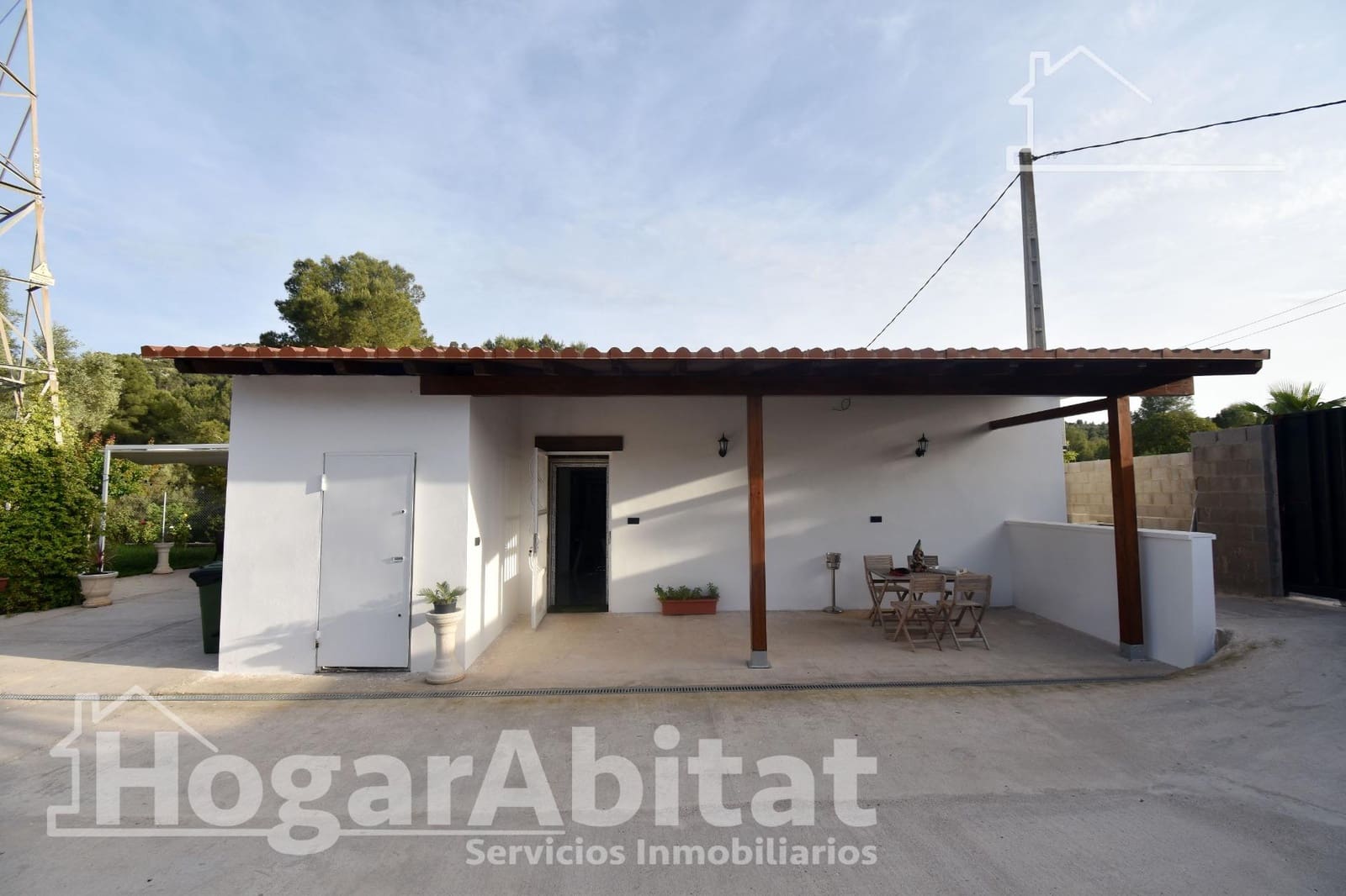 2 bedroom Villa for sale in L'Alcora with garage - € 175,000 (Ref: 9815902)