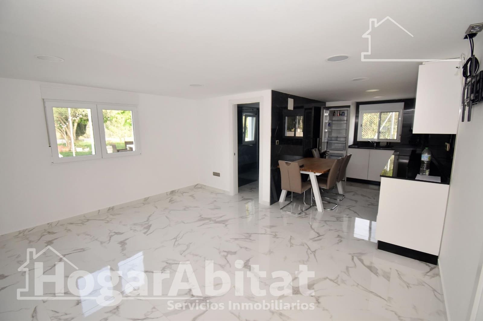 2 bedroom Villa for sale in L'Alcora with garage - € 175,000 (Ref: 9815902)