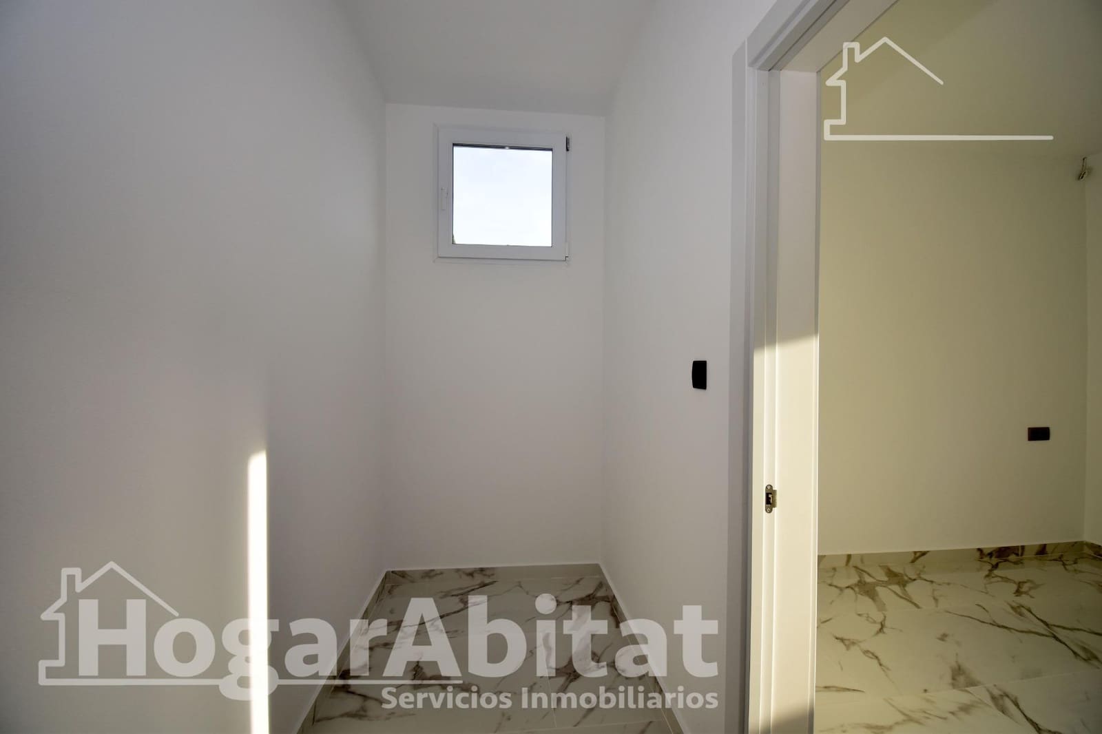 2 bedroom Villa for sale in L'Alcora with garage - € 175,000 (Ref: 9815902)