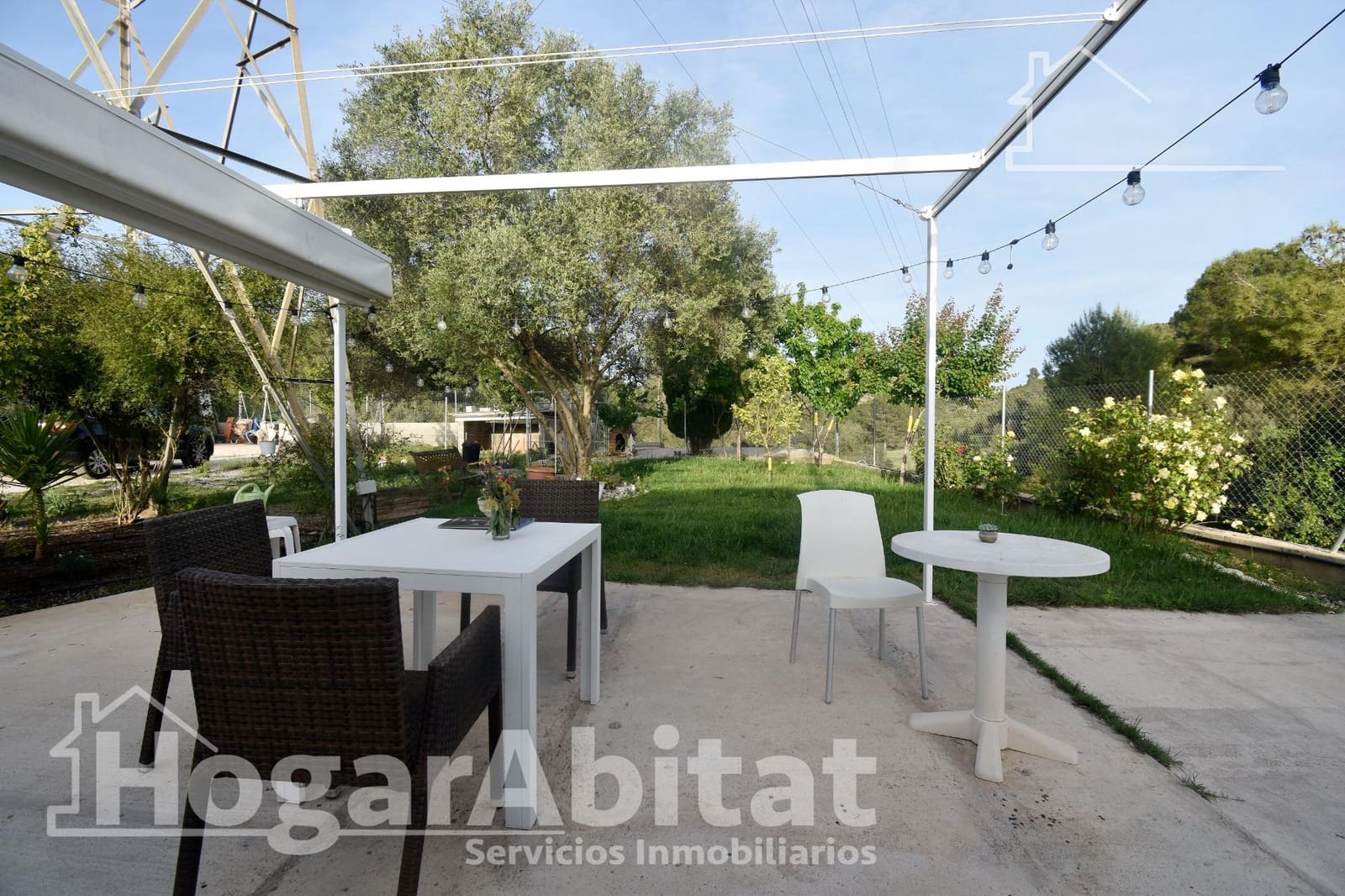 2 bedroom Villa for sale in L'Alcora with garage - € 175,000 (Ref: 9815902)