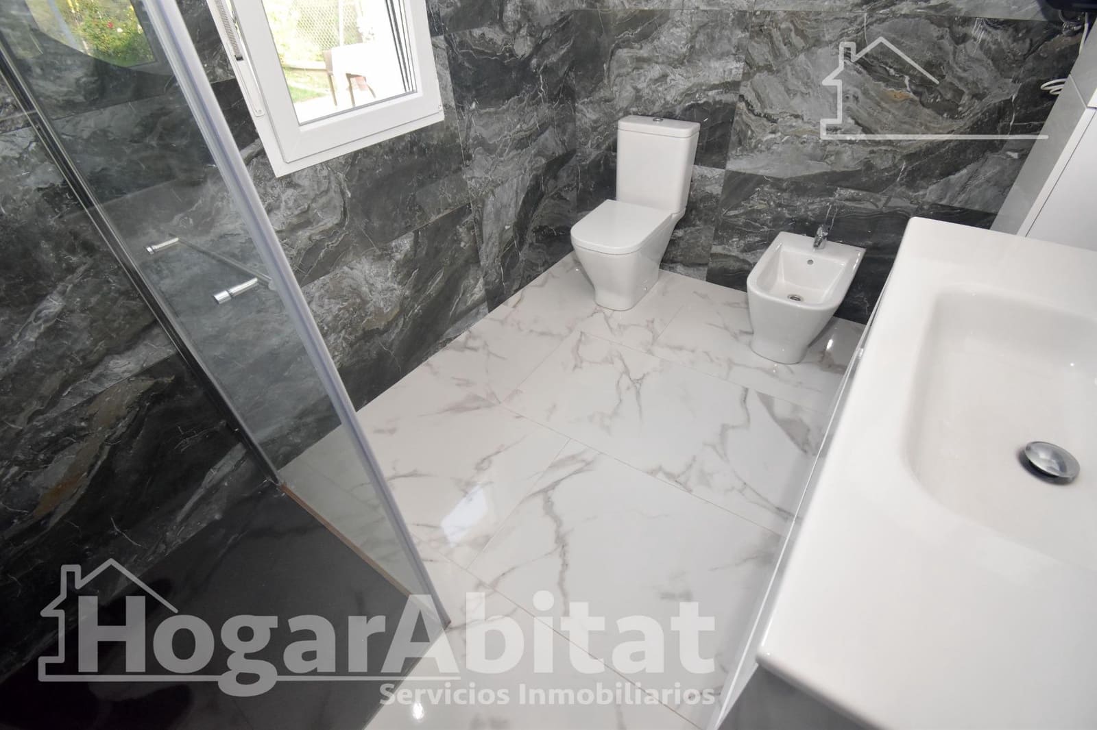 2 bedroom Villa for sale in L'Alcora with garage - € 175,000 (Ref: 9815902)