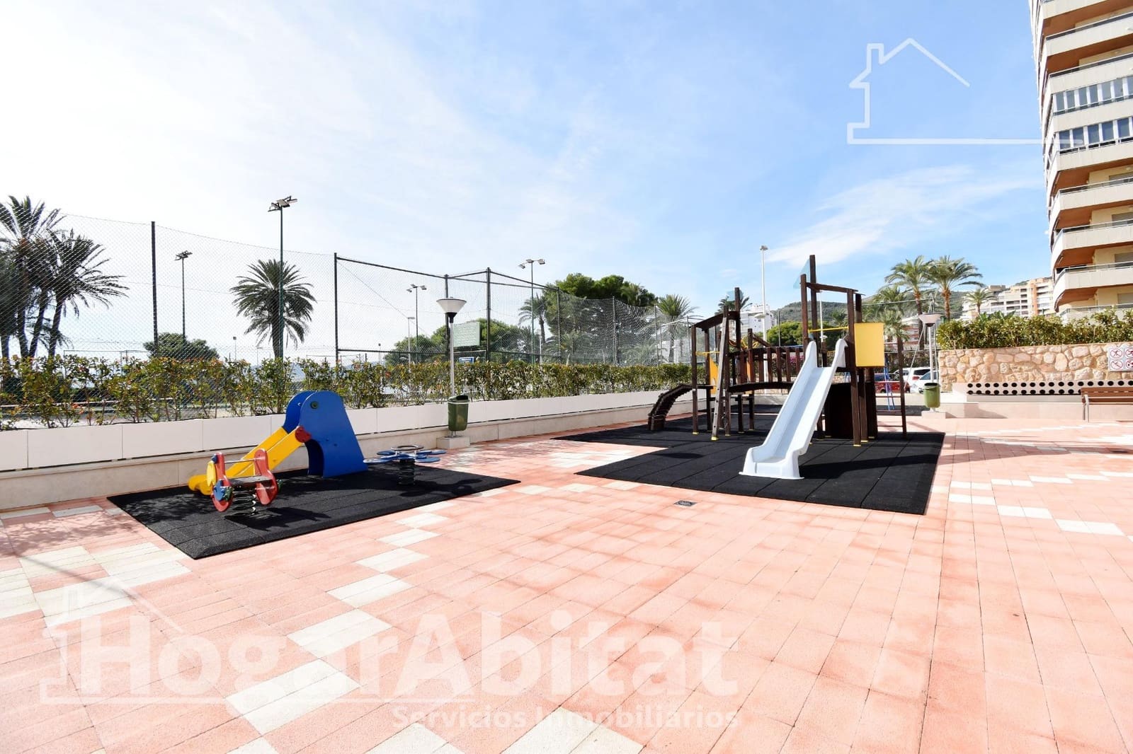 Piso de 2 habitaciones en Cullera en venta con piscina - 350.000 € (Ref: 9815907)
