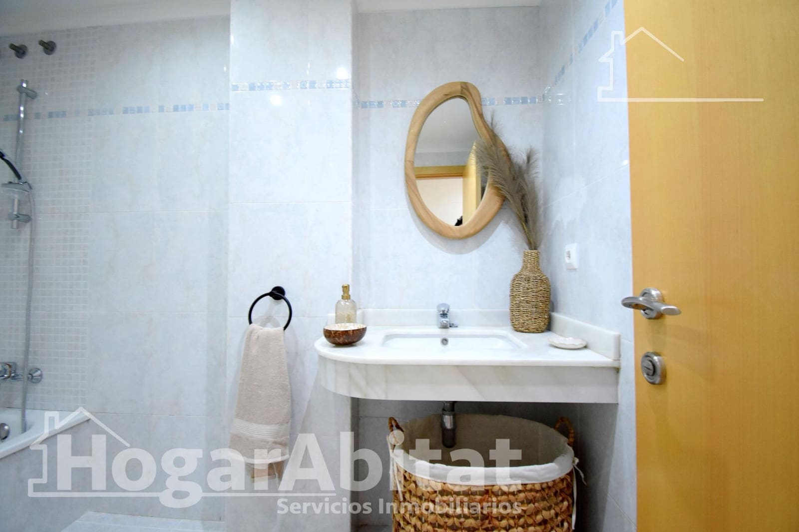 Piso de 2 habitaciones en La Sella en venta con piscina garaje - 289.000 € (Ref: 9818279)