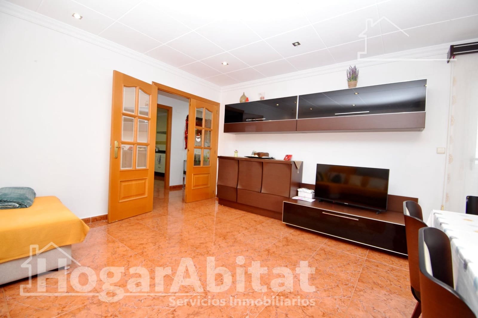3 slaapkamer Flat te koop in Corbera met garage - € 135.000 (Ref: 9820565)