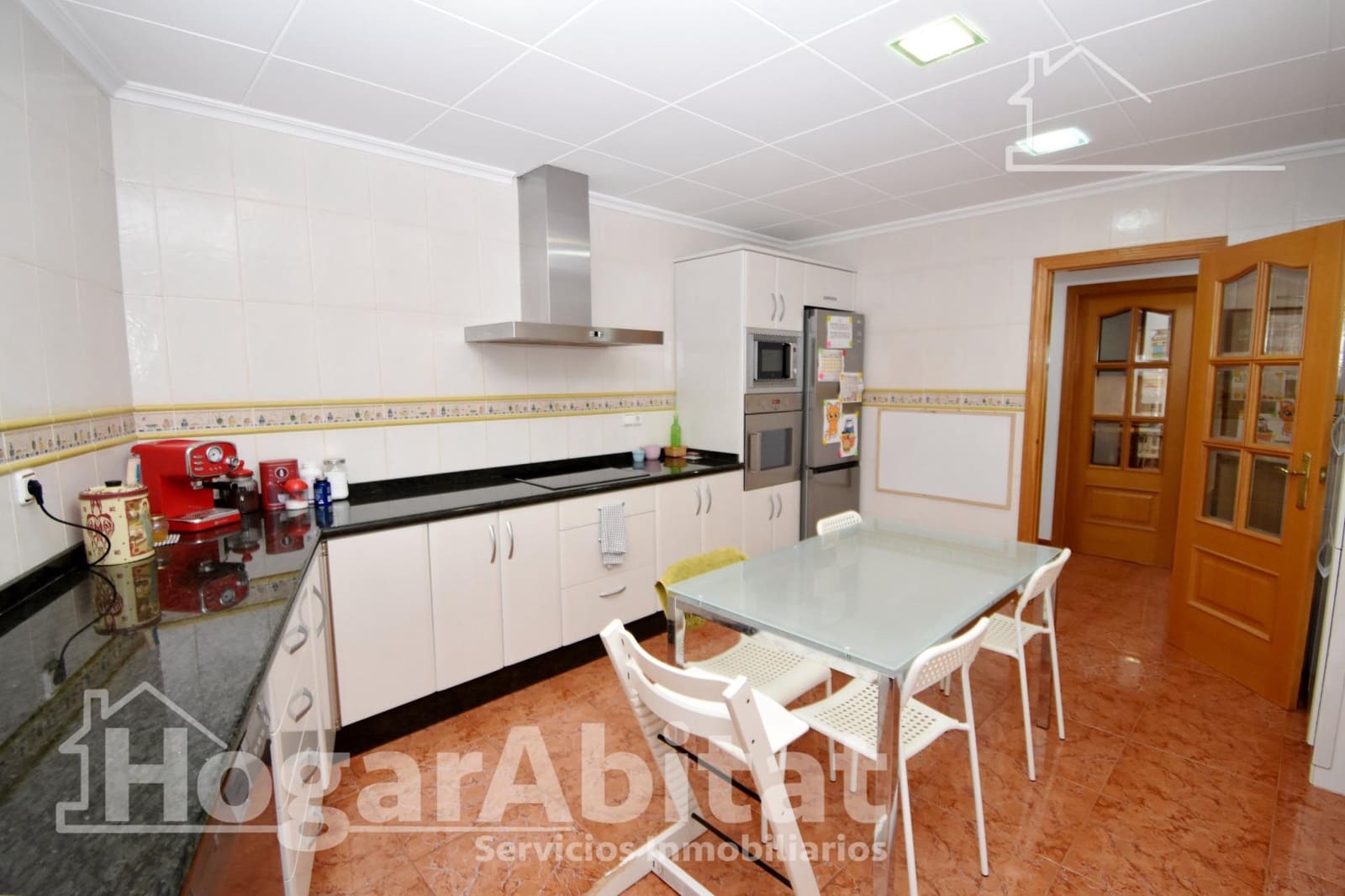 3 slaapkamer Flat te koop in Corbera met garage - € 135.000 (Ref: 9820565)