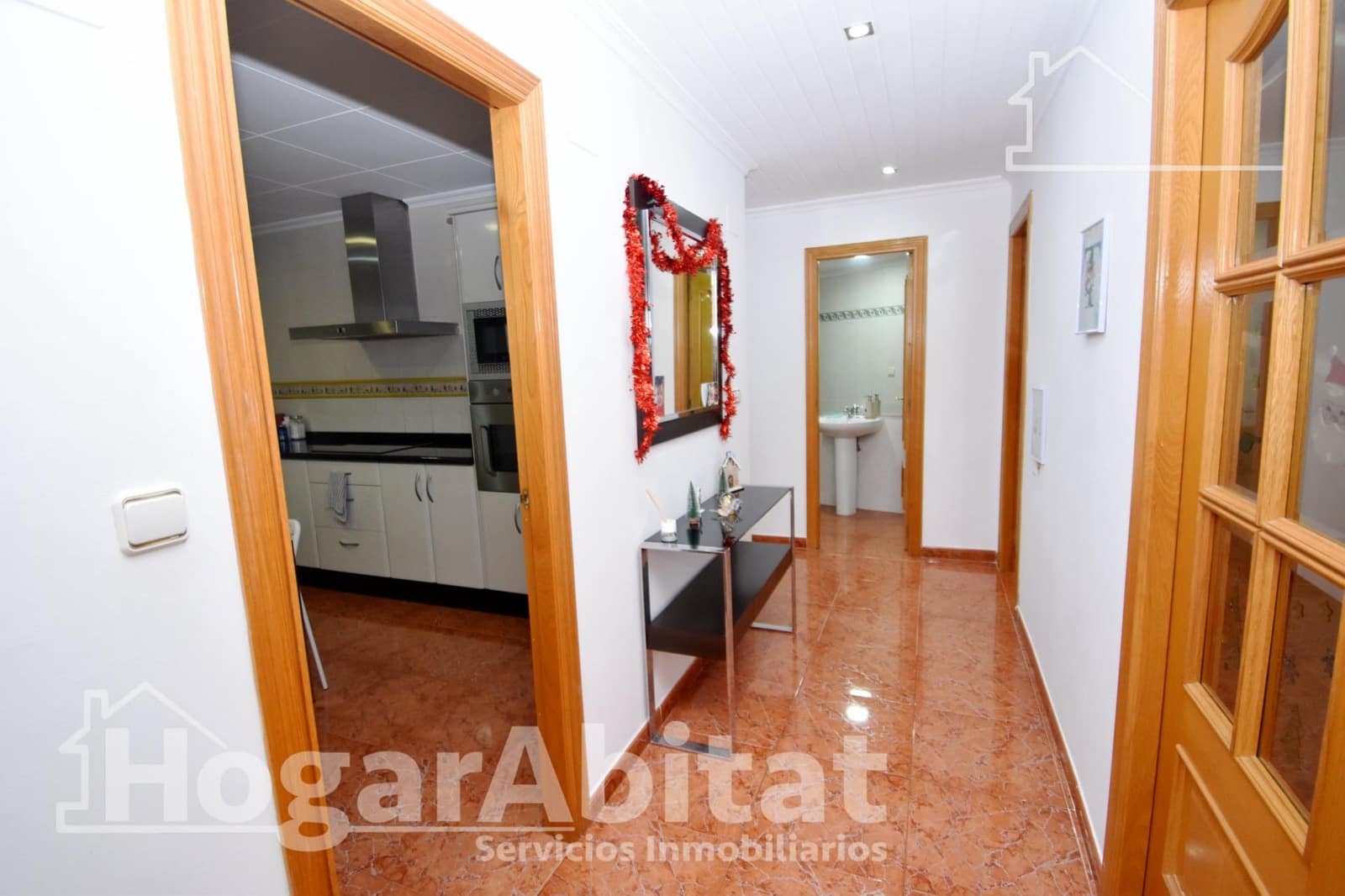3 slaapkamer Flat te koop in Corbera met garage - € 135.000 (Ref: 9820565)
