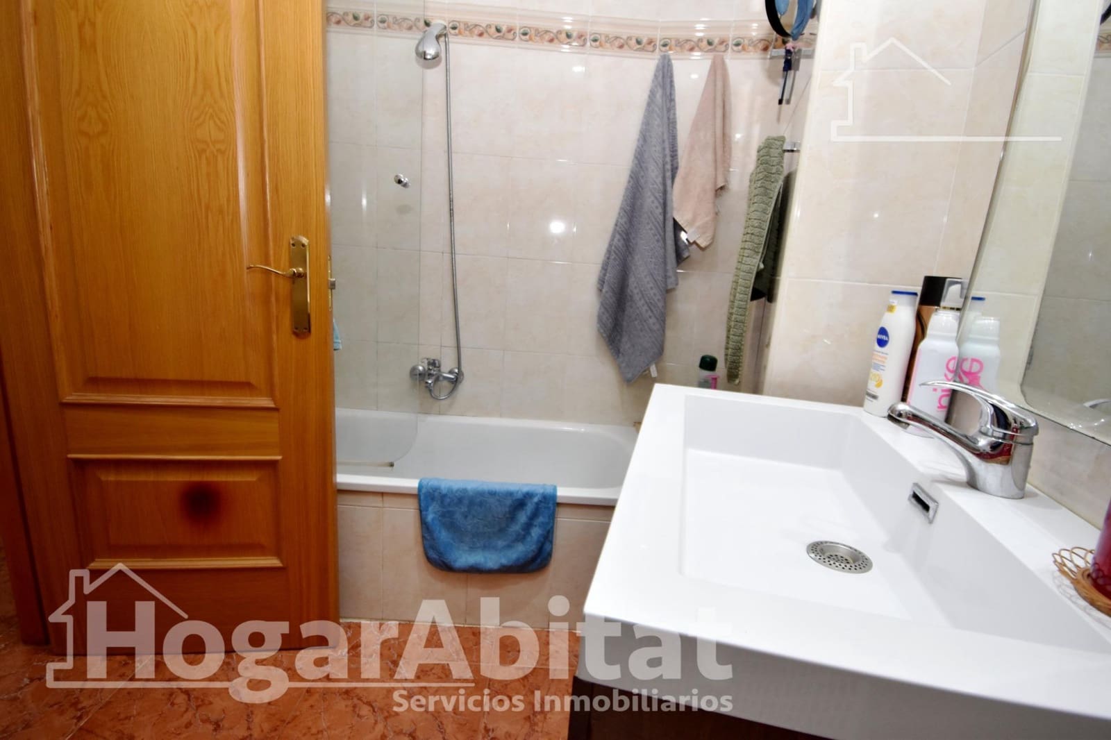 3 slaapkamer Flat te koop in Corbera met garage - € 135.000 (Ref: 9820565)