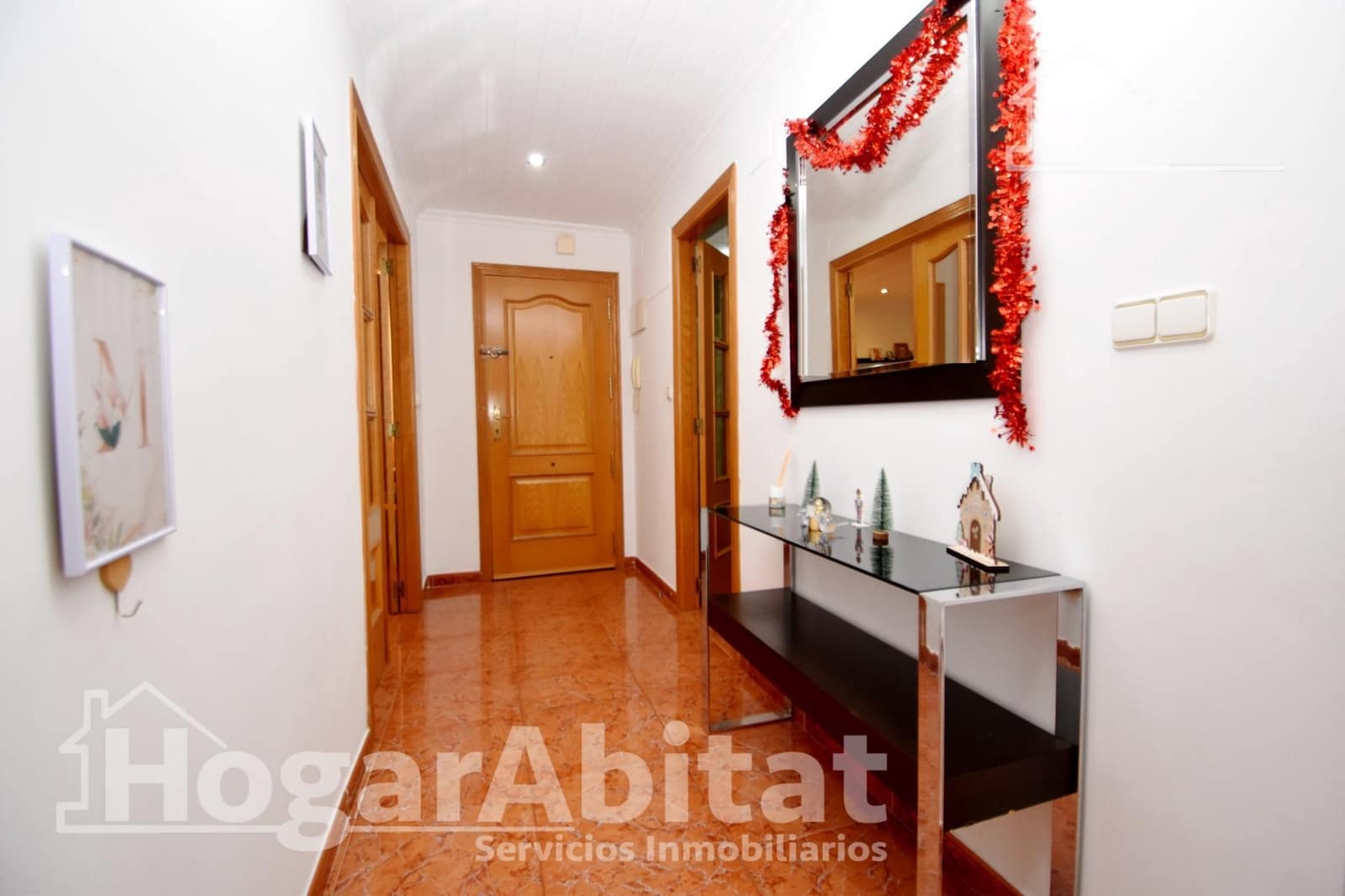 3 slaapkamer Flat te koop in Corbera met garage - € 135.000 (Ref: 9820565)