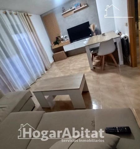 Adosado de 3 habitaciones en Vilamarxant / Villamarchante en venta con piscina garaje - 290.000 € (Ref: 9820572)