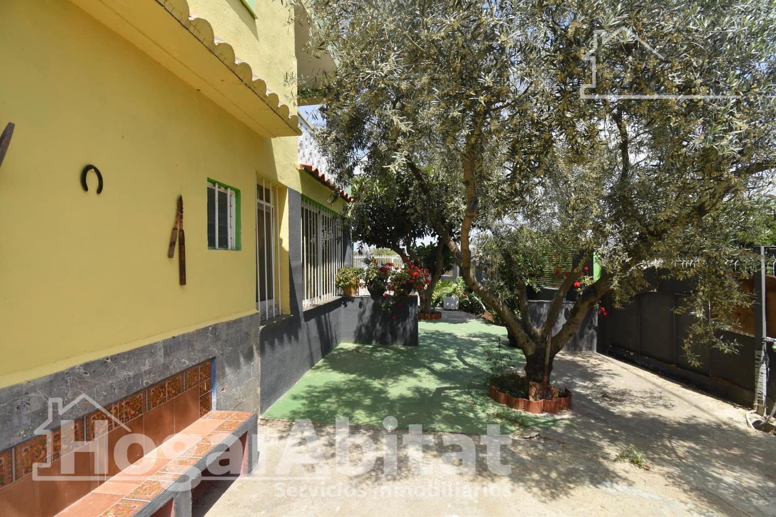5 bedroom Villa for sale in Vila-real with pool garage - € 290,000 (Ref: 9822966)