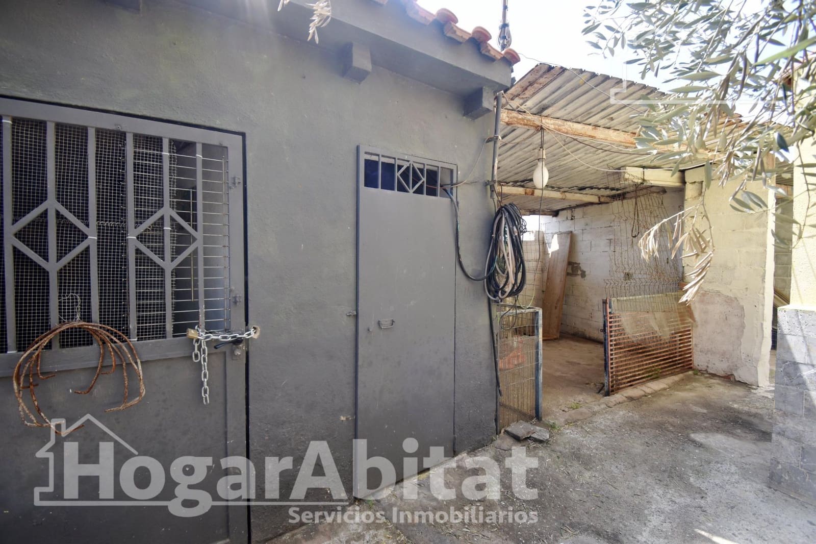 5 bedroom Villa for sale in Vila-real with pool garage - € 290,000 (Ref: 9822966)