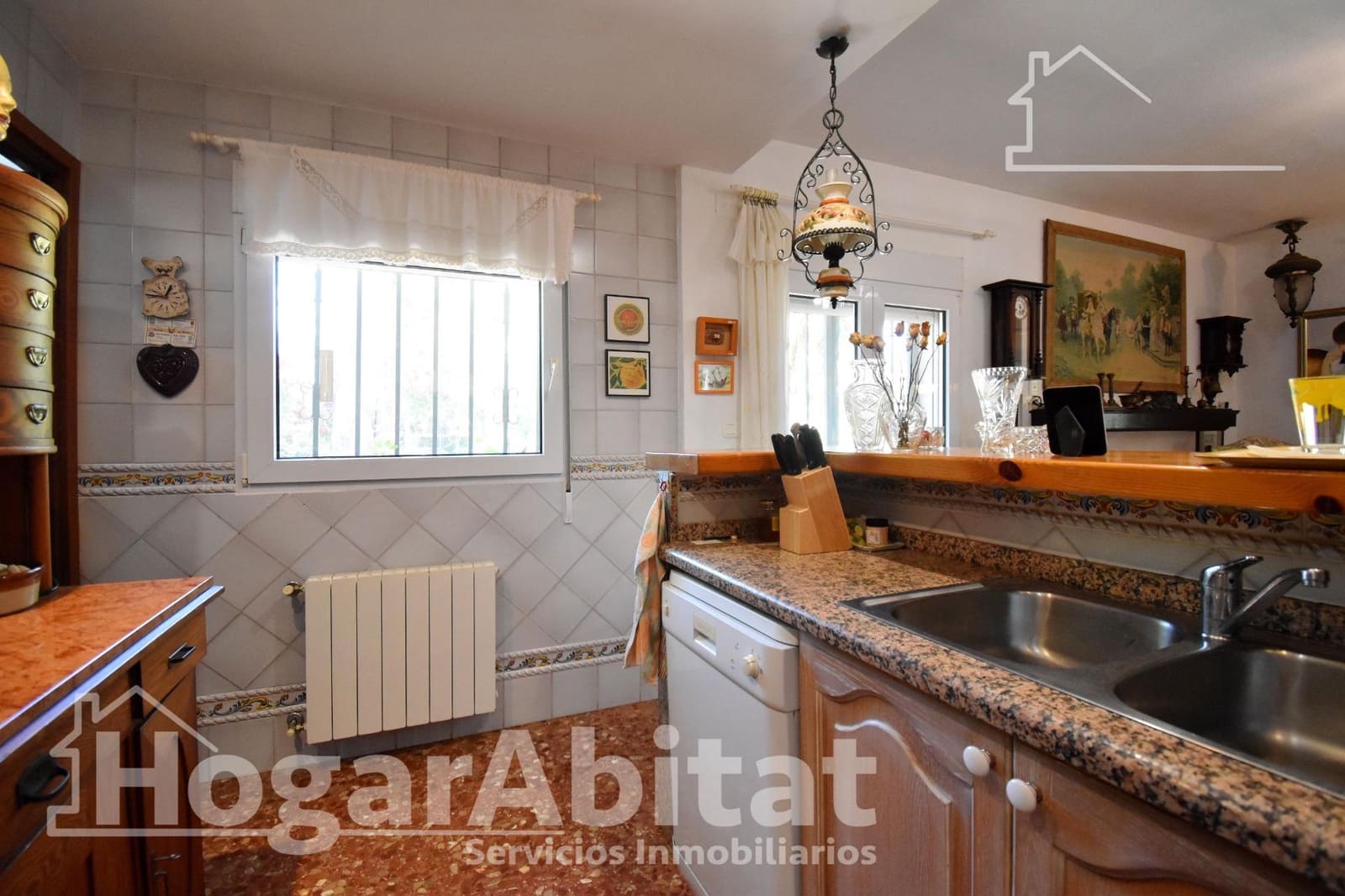 4 bedroom Villa for sale in Gandia with pool garage - € 289,000 (Ref: 9822972)