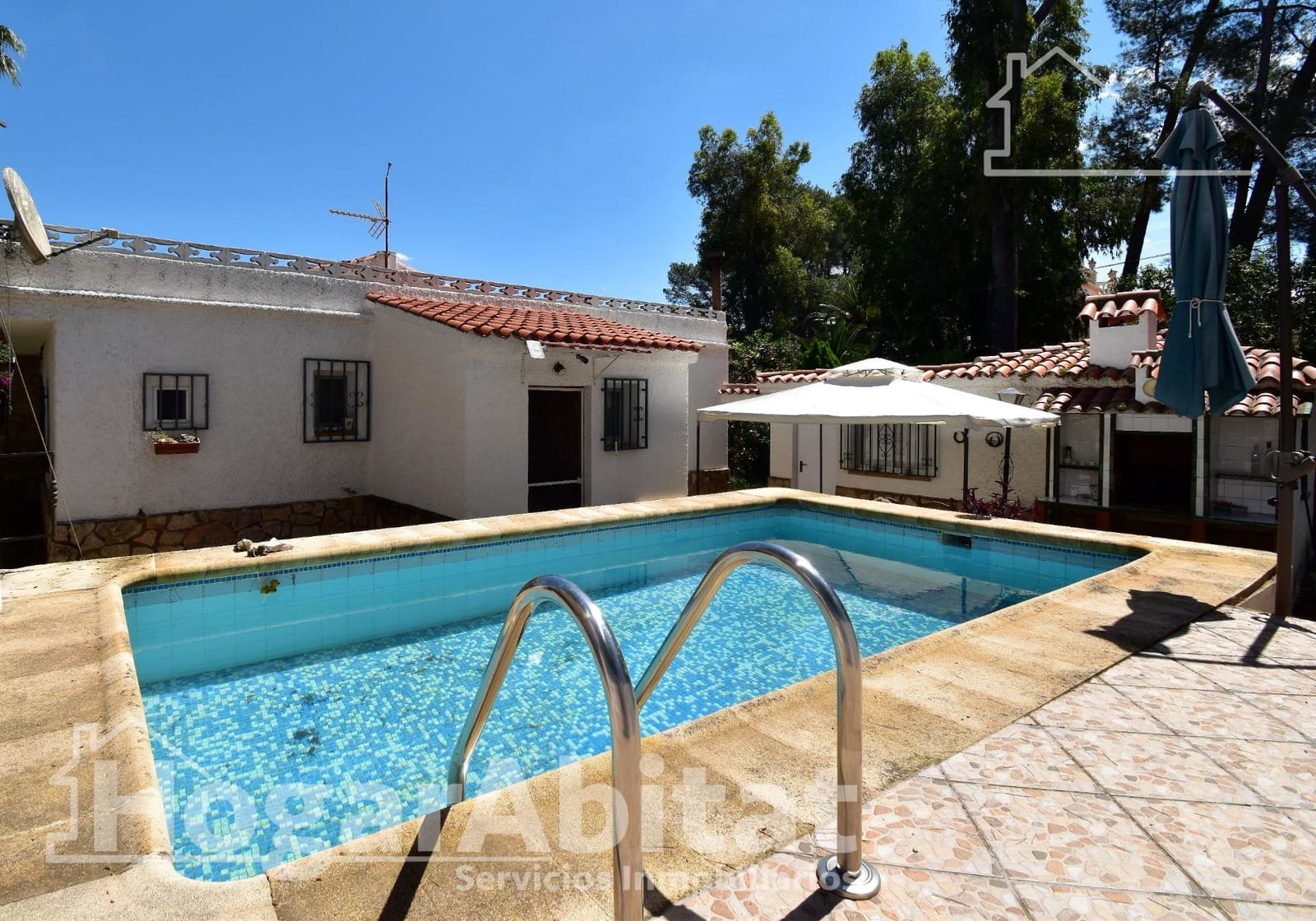 4 bedroom Villa for sale in Gandia with pool garage - € 289,000 (Ref: 9822972)