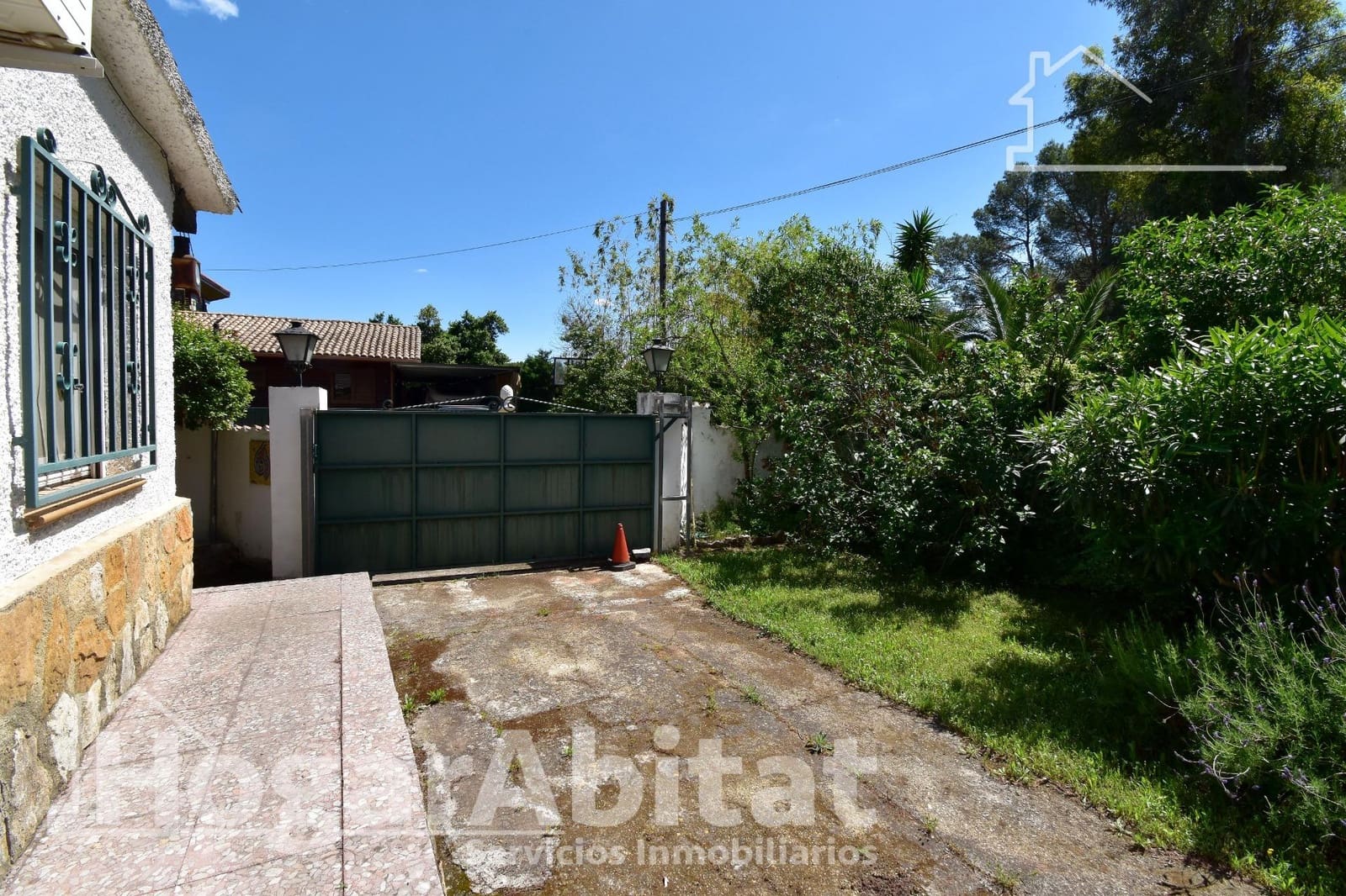 4 bedroom Villa for sale in Gandia with pool garage - € 289,000 (Ref: 9822972)