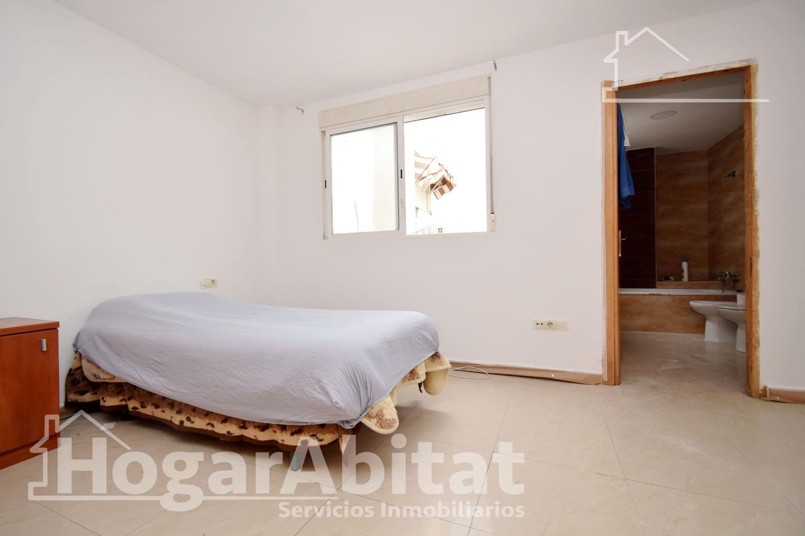 4 chambre Appartement à vendre à Lliria - 205 000 € (Ref: 9822984)