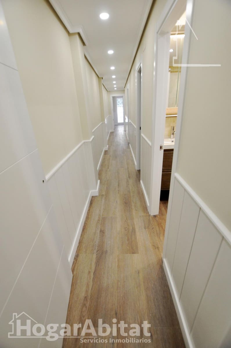 4 slaapkamer Flat te koop in Valencia stad - € 550.000 (Ref: 9825295)