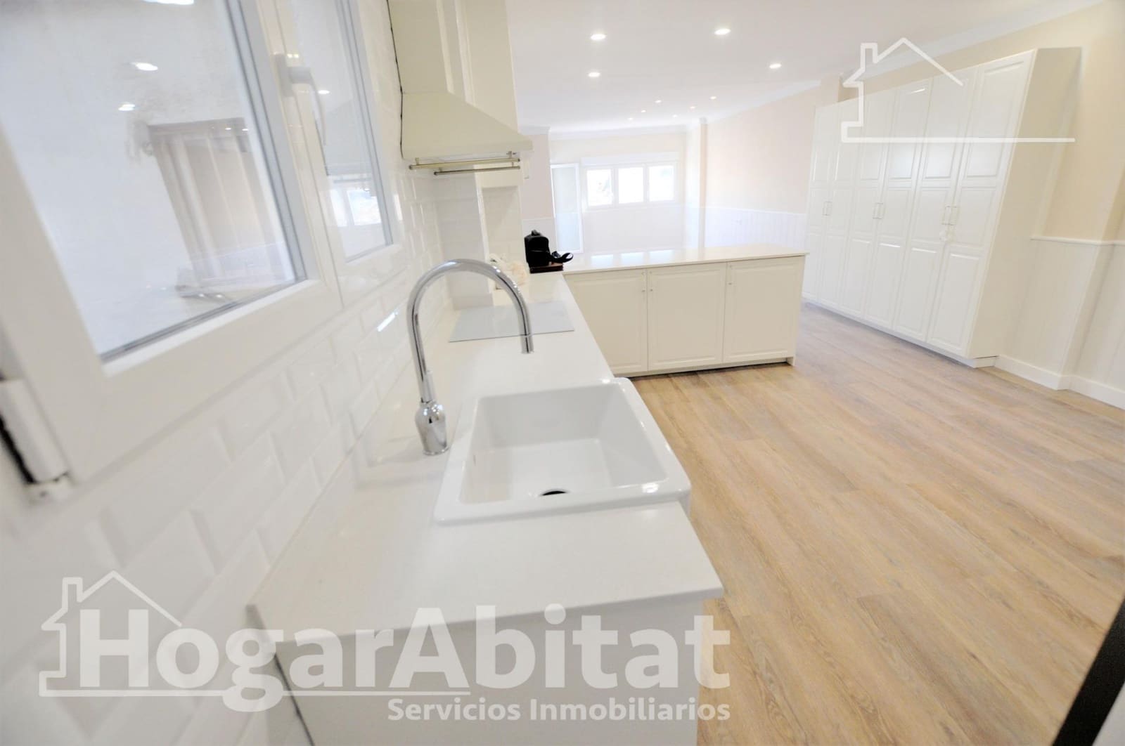 4 slaapkamer Flat te koop in Valencia stad - € 550.000 (Ref: 9825295)