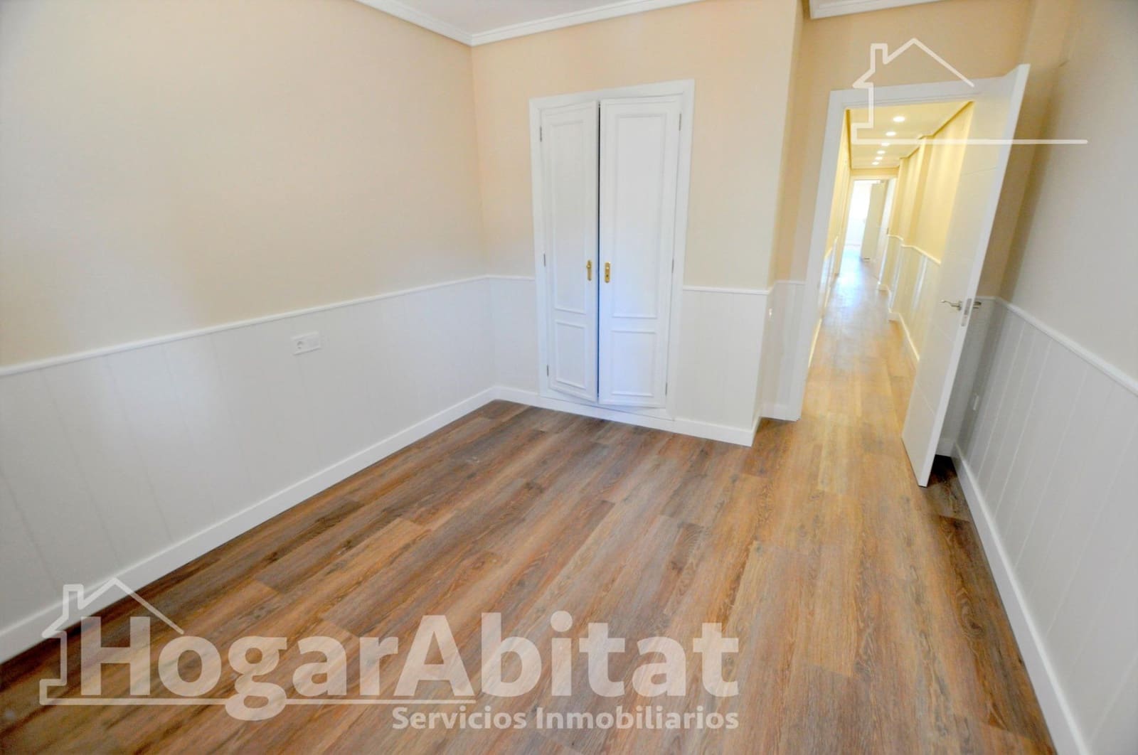4 slaapkamer Flat te koop in Valencia stad - € 550.000 (Ref: 9825295)