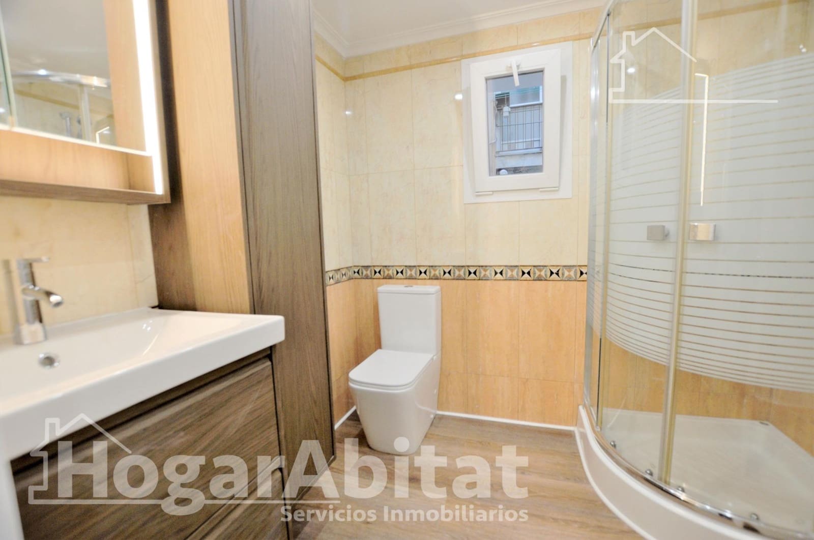 4 slaapkamer Flat te koop in Valencia stad - € 550.000 (Ref: 9825295)