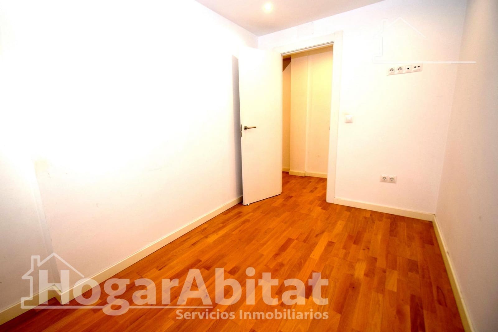 3 soveværelse Lejlighed til salg i Valencia by - € 299.900 (Ref: 9825303)