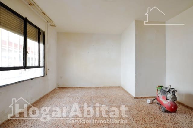 3 slaapkamer Flat te koop in Simat de la Valldigna - € 89.000 (Ref: 9825308)