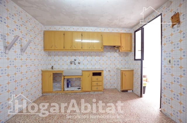3 slaapkamer Flat te koop in Simat de la Valldigna - € 89.000 (Ref: 9825308)